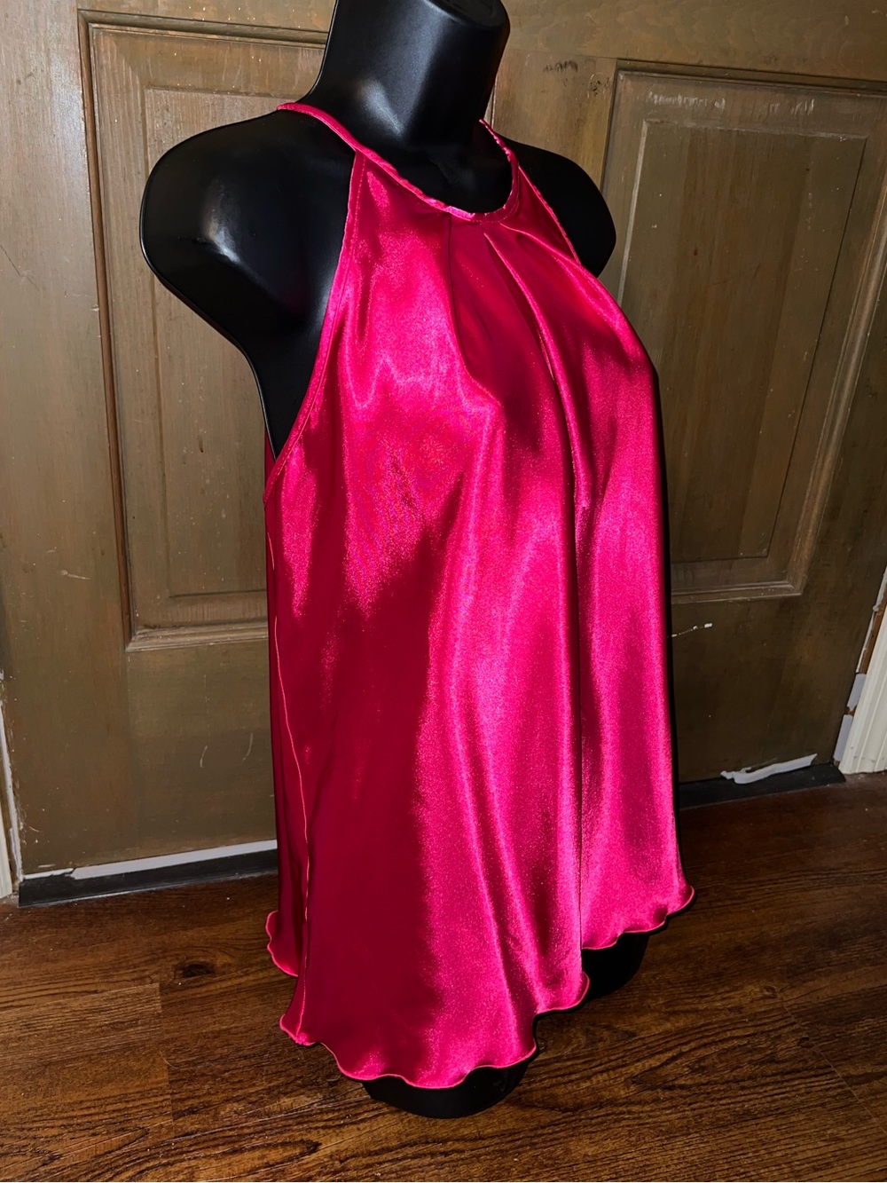 Fuchsia Satin Halter Neck Feminine Ruffle Chic Flowy Tank Top Size M - Picture 4 of 7